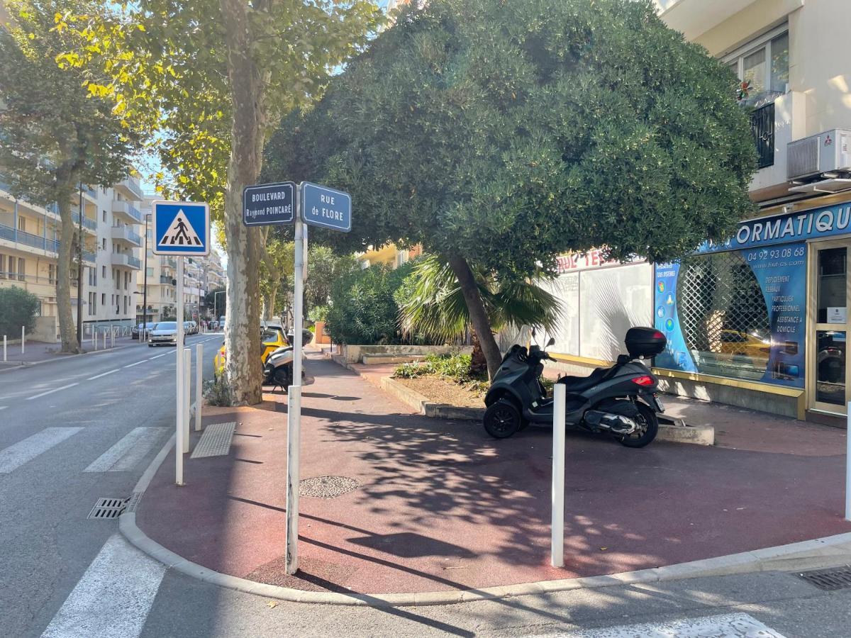 Spacieux F2 Climatise Proche De La Mer Antibes Exterior foto